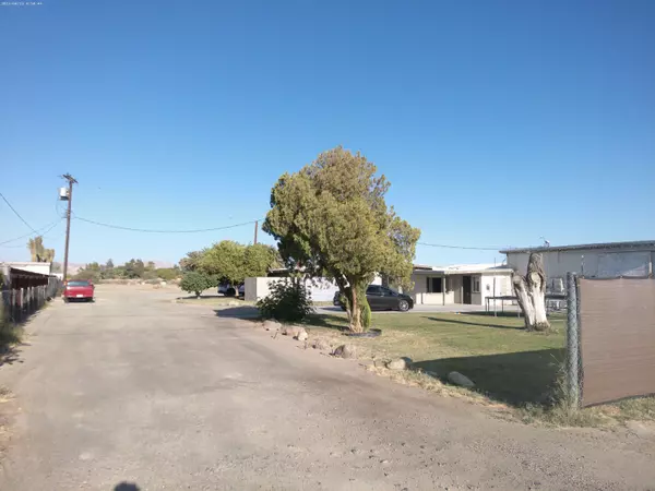 Thermal, CA 92274,54878 Harrison ST