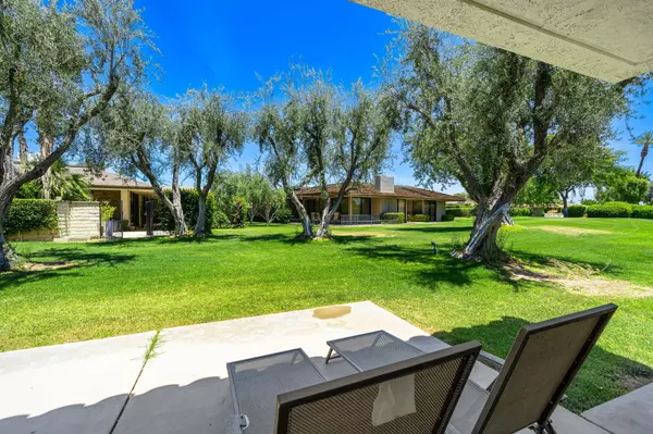 Rancho Mirage, CA 92270,2 Rutgers CT