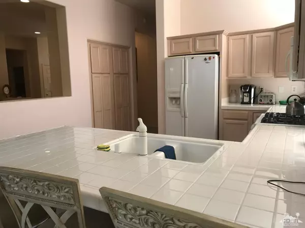 Palm Desert, CA 92211,37339 Skycrest RD