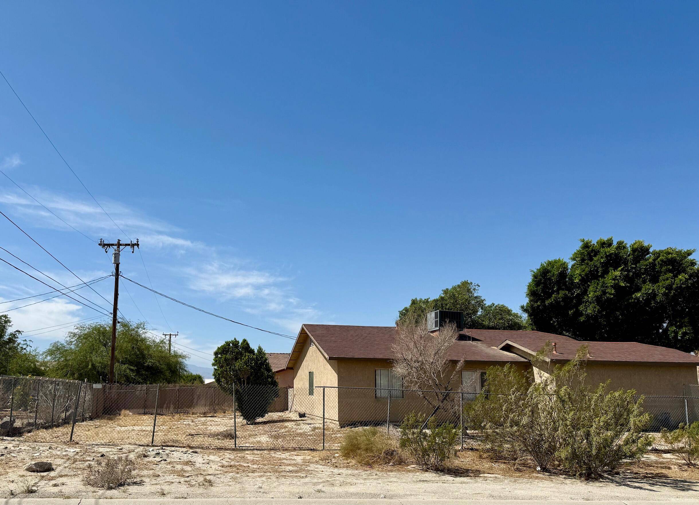 Desert Hot Springs, CA 92240,16030 Avenida Atezada
