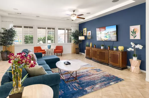 Indio, CA 92203,43760 Spiaggia PL