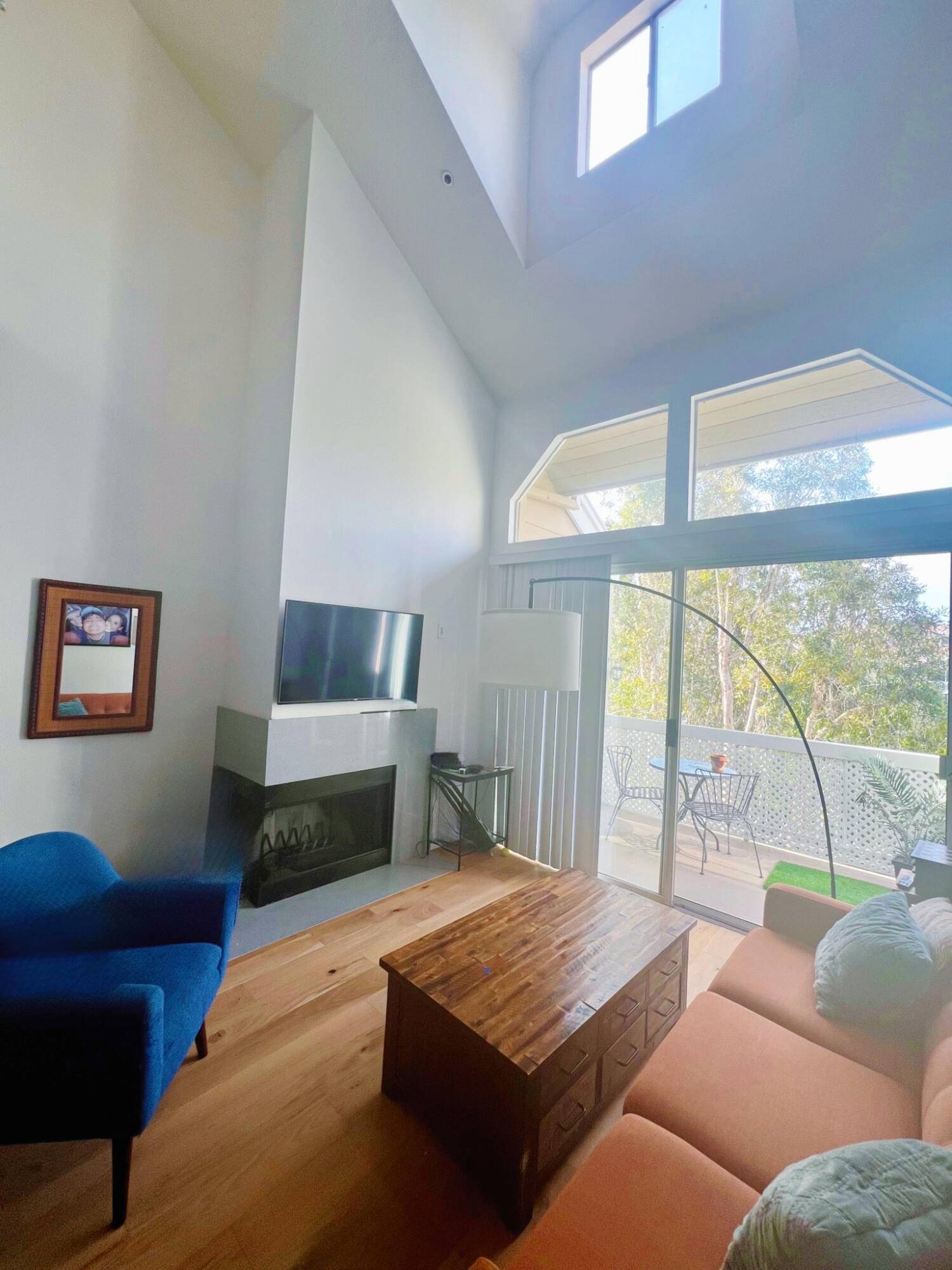 Huntington Beach, CA 92646,20371 Bluffside CIR #B404