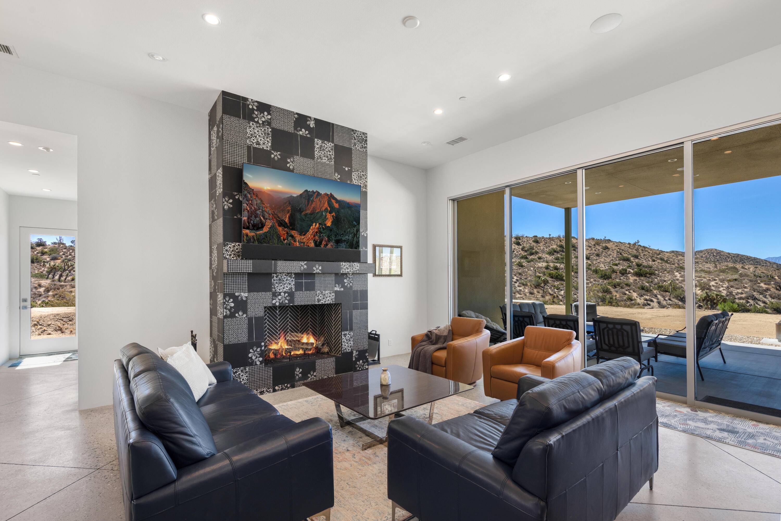 Yucca Valley, CA 92284,7852 Pinon DR