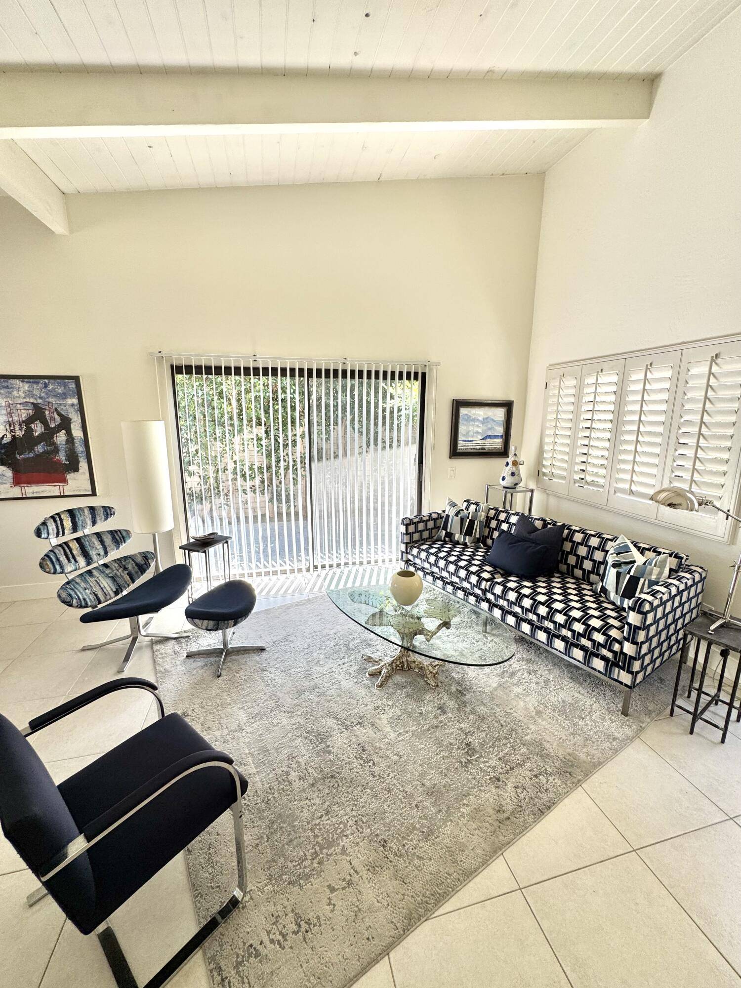Palm Springs, CA 92264,1900 S Camino Real #D