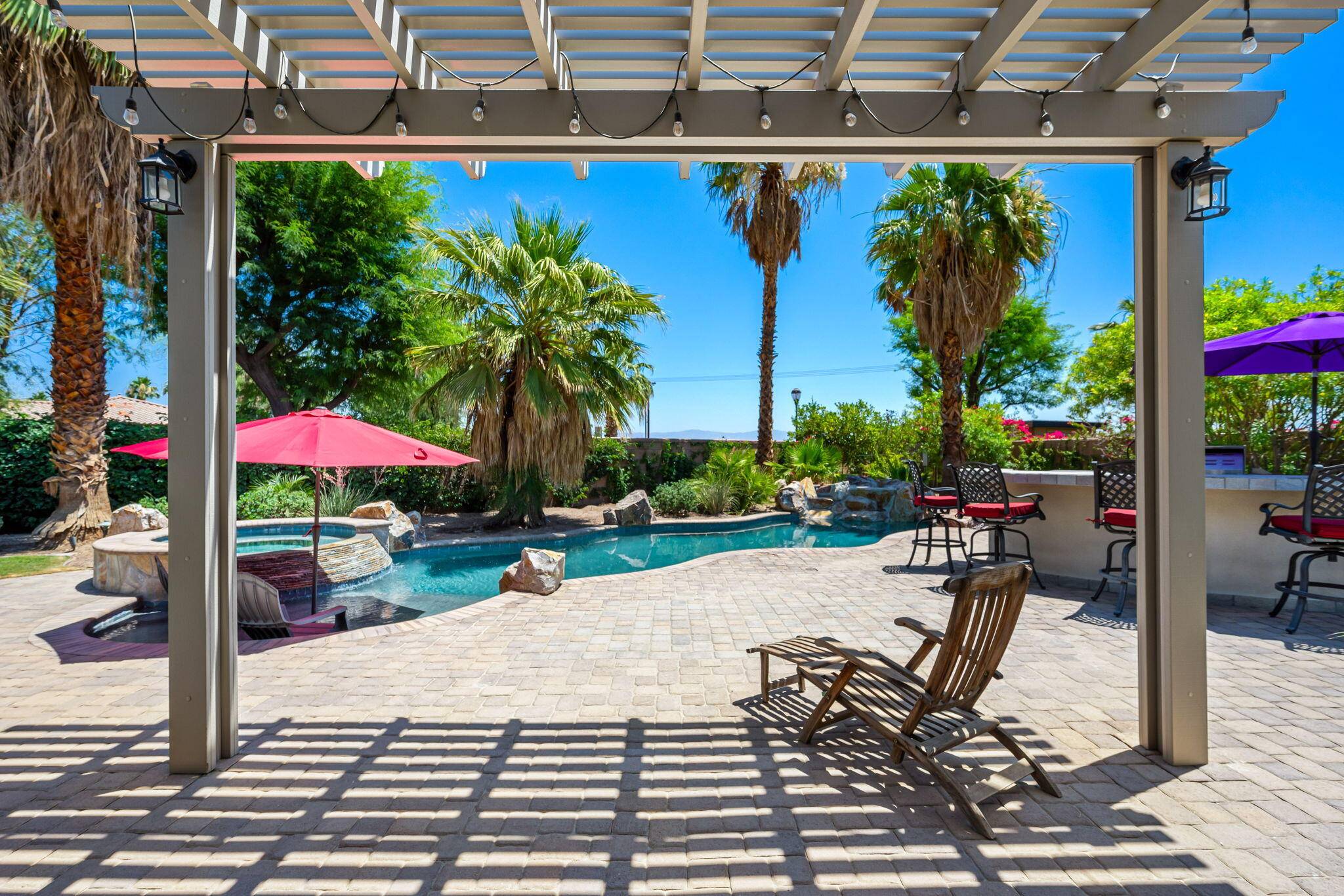 La Quinta, CA 92253,61730 Mesa CT