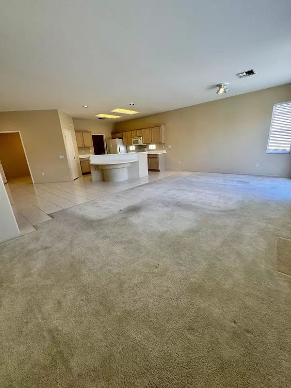 Palm Desert, CA 92211,78976 Apricot LN