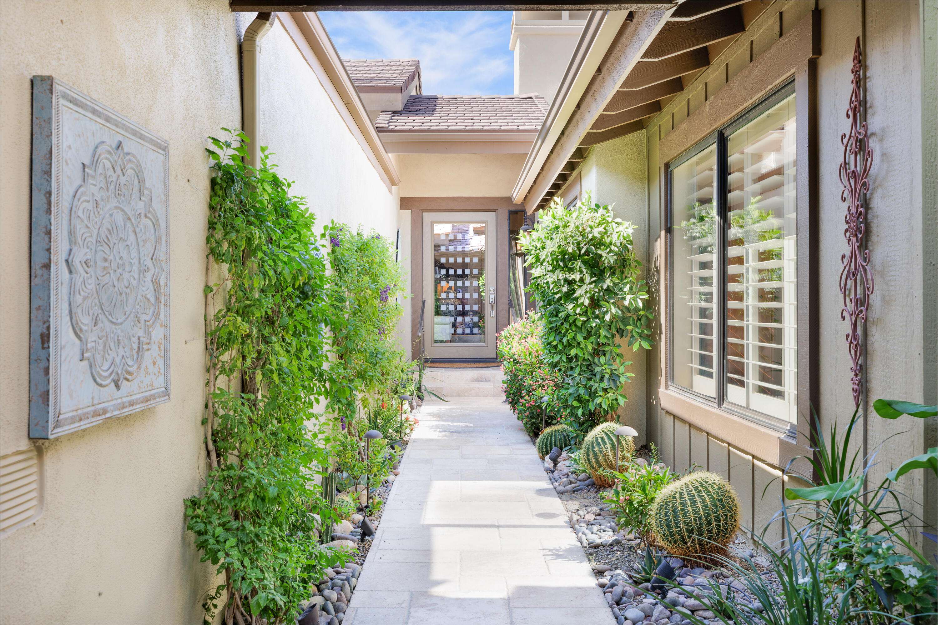 Palm Desert, CA 92211,357 Bouquet Canyon DR