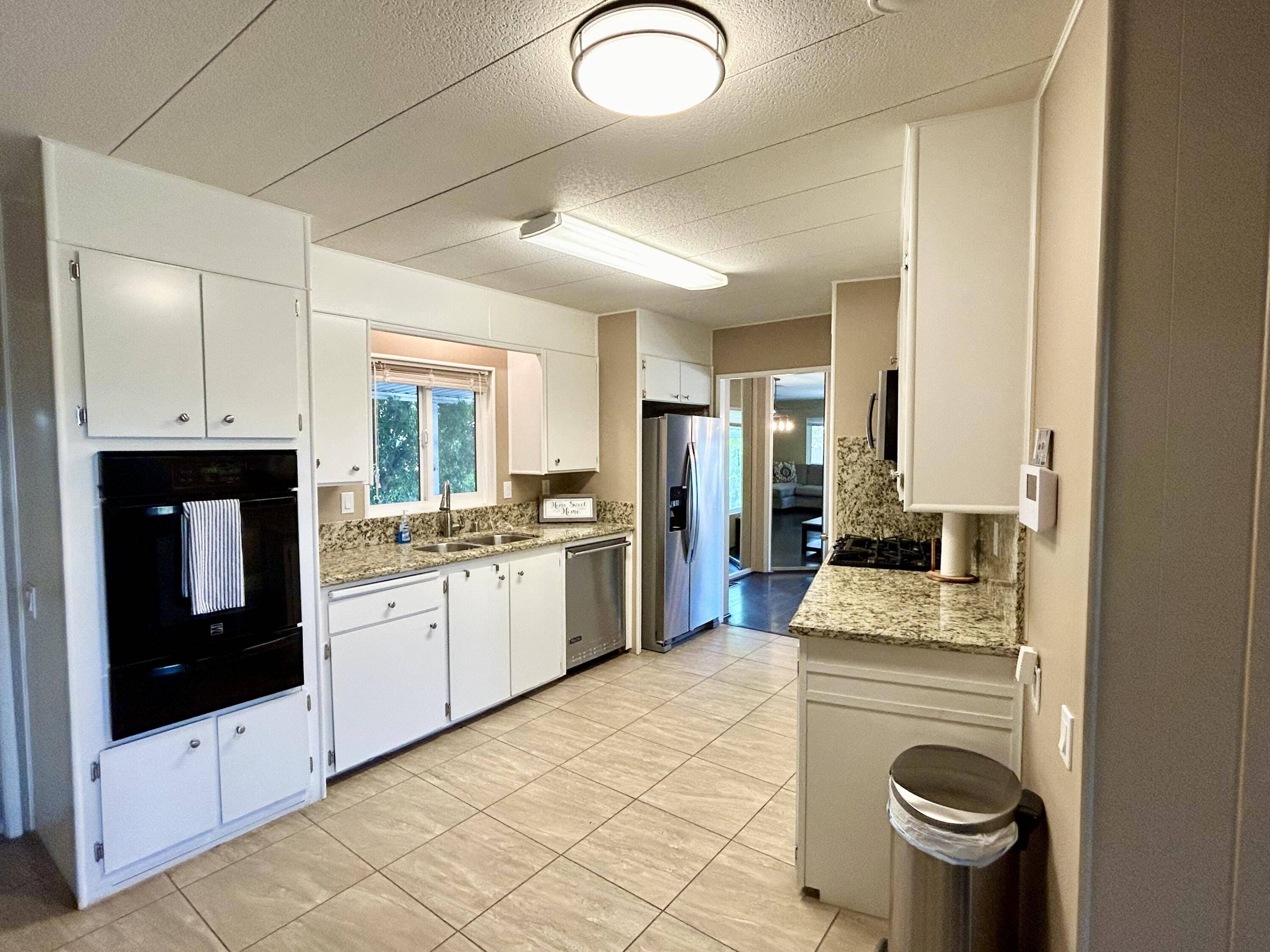 Cathedral City, CA 92234,154 Estrada WAY