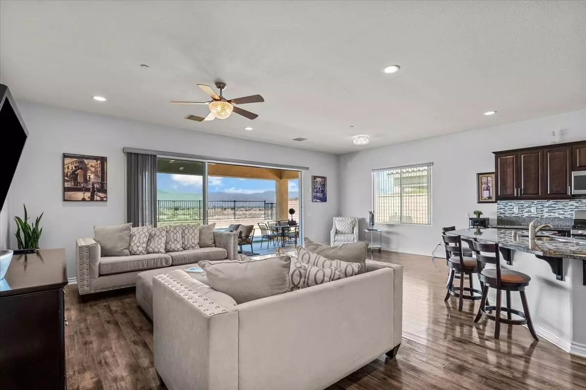 Indio, CA 92203,85115 Stazzano PL