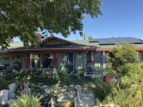 Yucca Valley, CA 92284,7585 Joshua LN