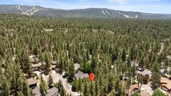 Big Bear City, CA 92314,433 Eton LN