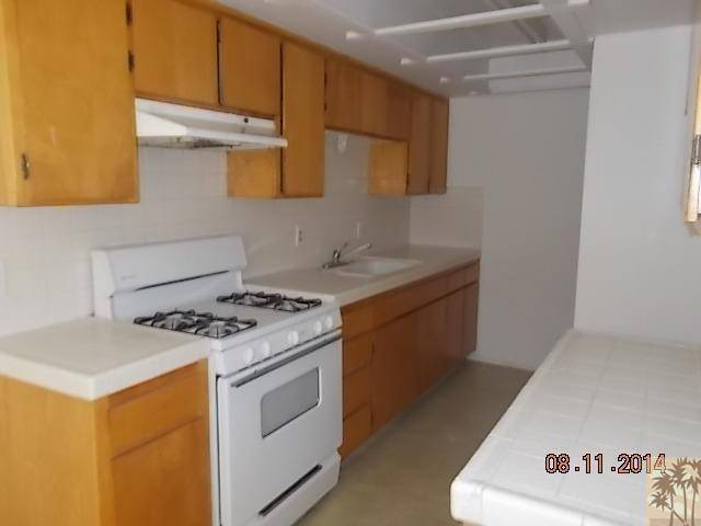 Desert Hot Springs, CA 92240,11522 Mesquite AVE #2