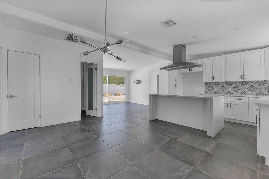 Palm Springs, CA 92264,4038 E Paseo Luisa