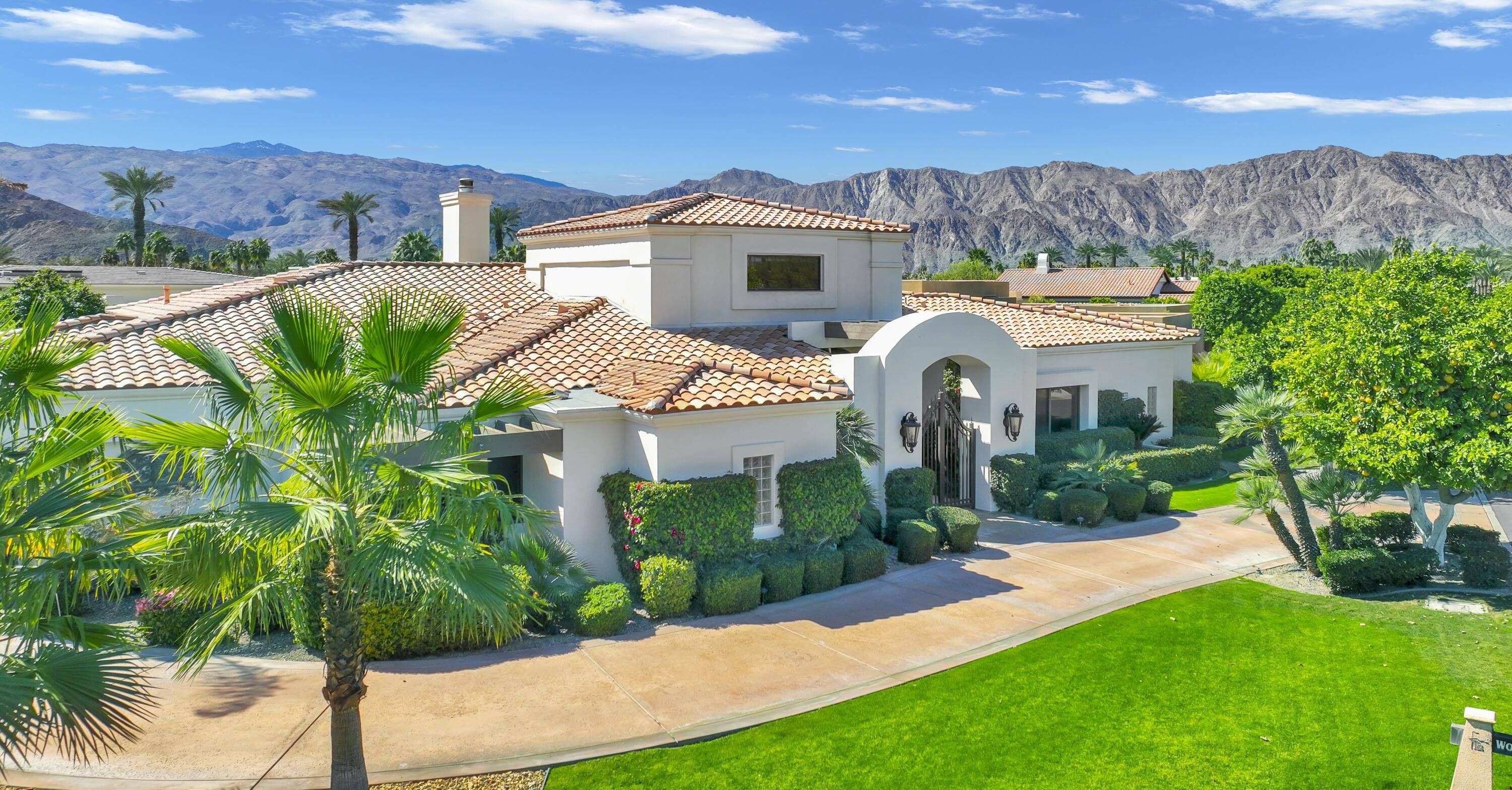 La Quinta, CA 92253,79455 Briarwood