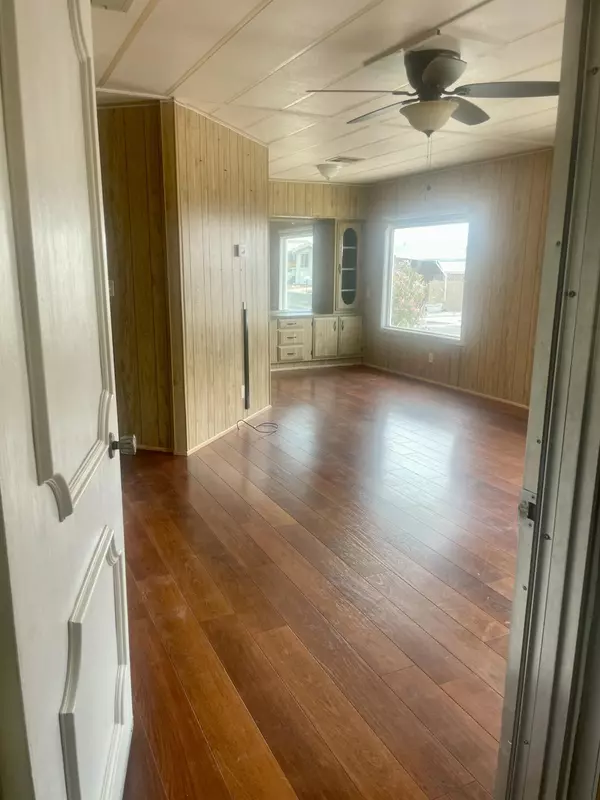 Desert Hot Springs, CA 92240,14777 Palm DR #115