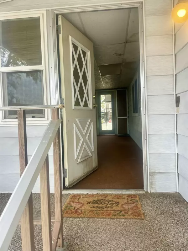 Desert Hot Springs, CA 92240,14777 Palm DR #115