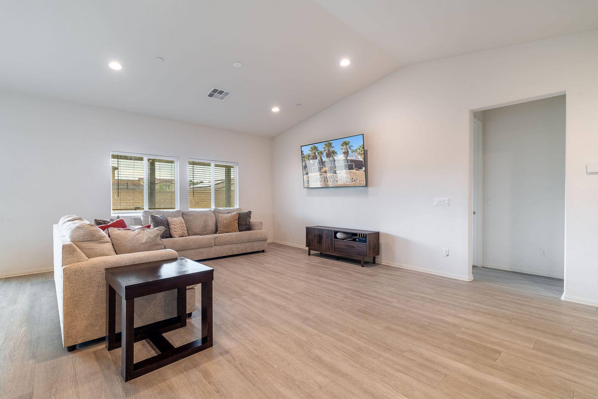 Indio, CA 92203,44721 Melkesian BLVD
