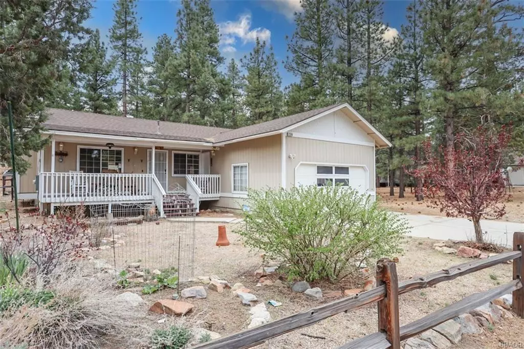 Big Bear City, CA 92314,2324 Manzanita LN