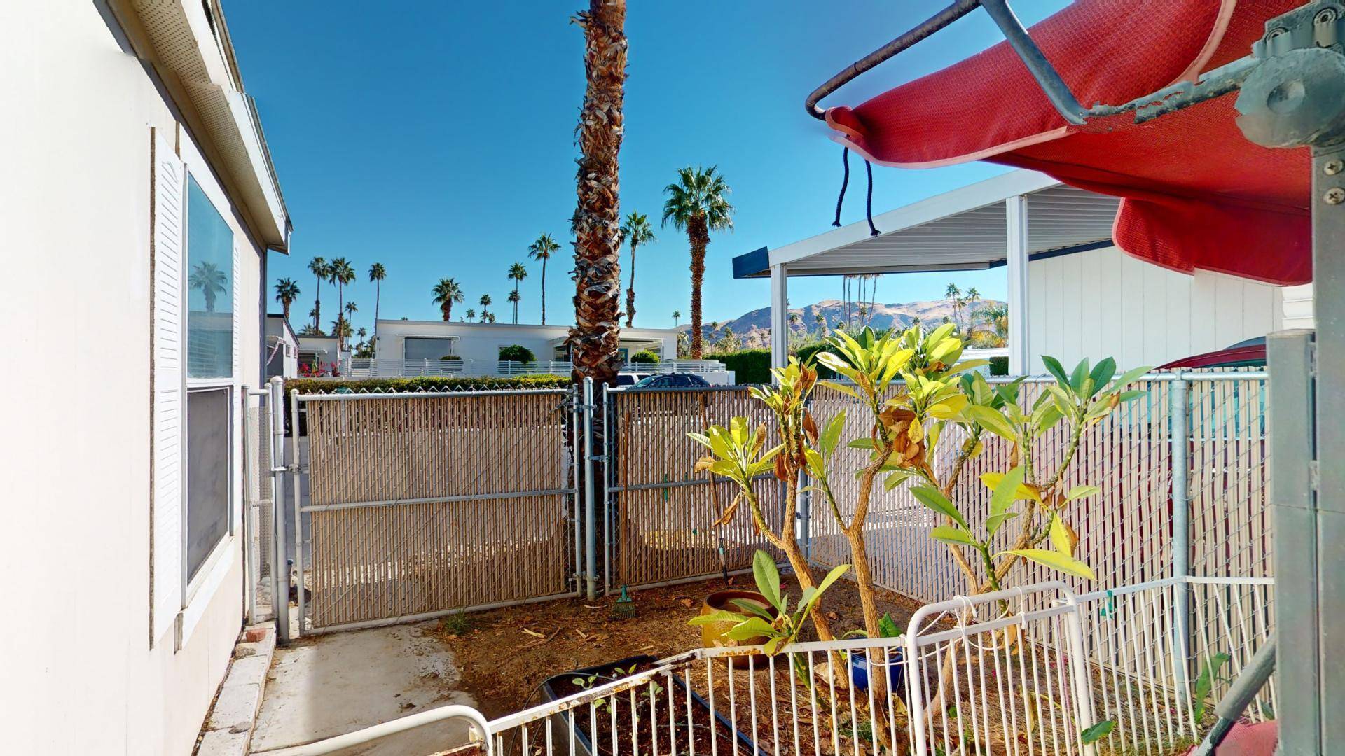 Palm Springs, CA 92264,234 Lei DR