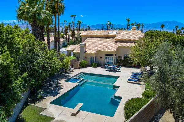 230 Augusta DR, Palm Desert, CA 92211