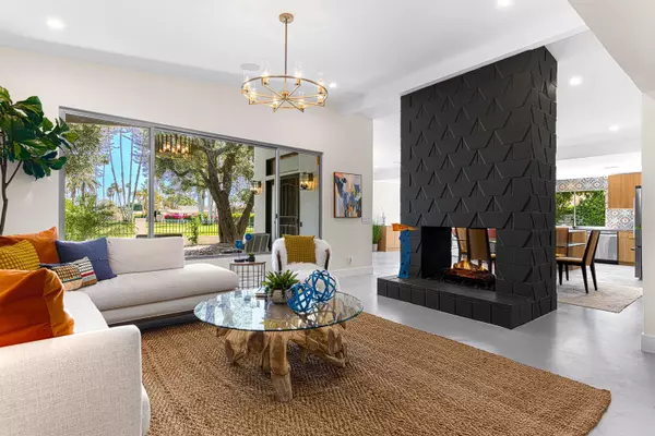 5155 E Bobolink LN, Palm Springs, CA 92264