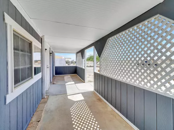 Thermal, CA 92274,2206 Ocean Side AVE