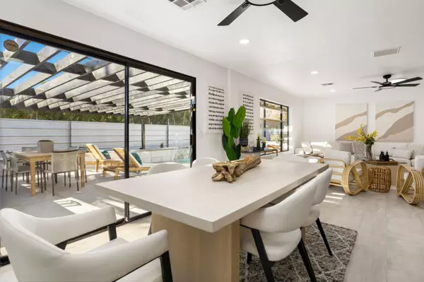 Palm Springs, CA 92262,2171 E Francis DR