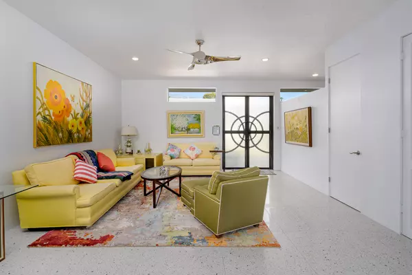 Palm Springs, CA 92264,146 Eastlake DR