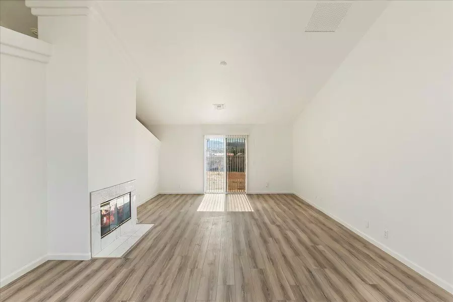 13568 Caliente DR, Desert Hot Springs, CA 92240