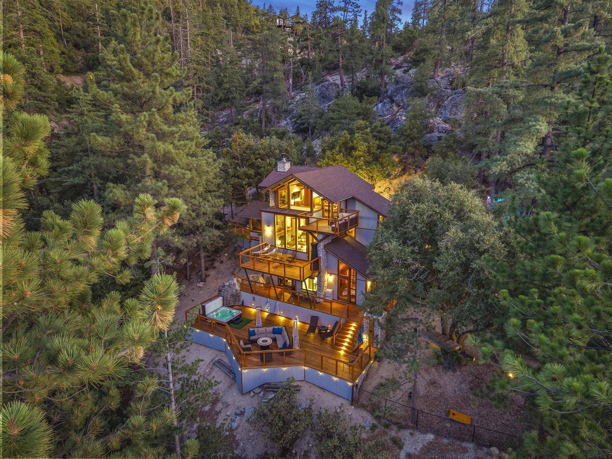 54789 Wildwood DR, Idyllwild, CA 92549