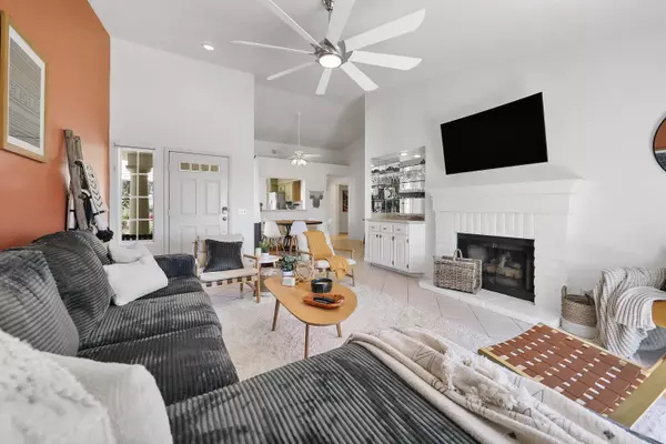 Palm Desert, CA 92211,699 Vista Lago CIR N