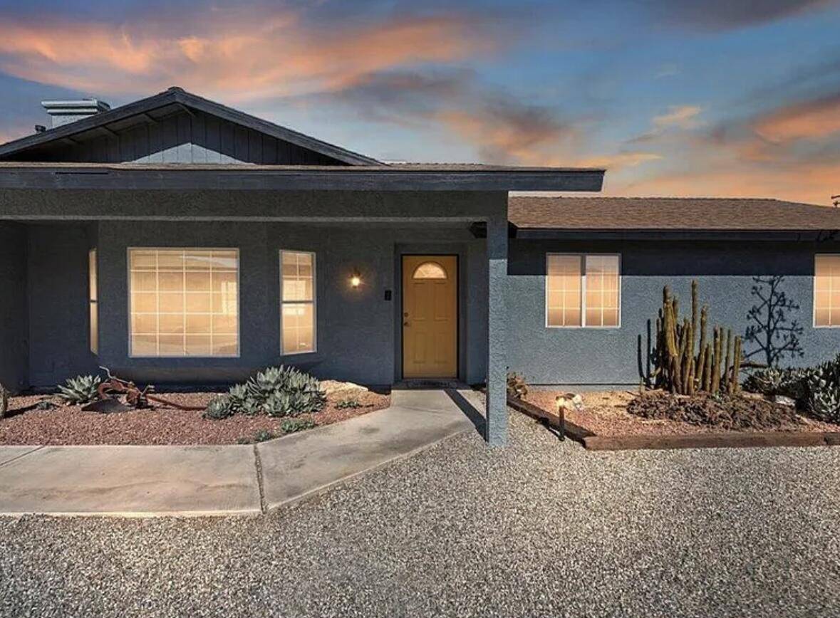 Joshua Tree, CA 92252,63372 Quail Springs Road RD