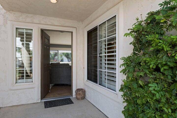 Palm Desert, CA 92211,199 Desert Falls DR E