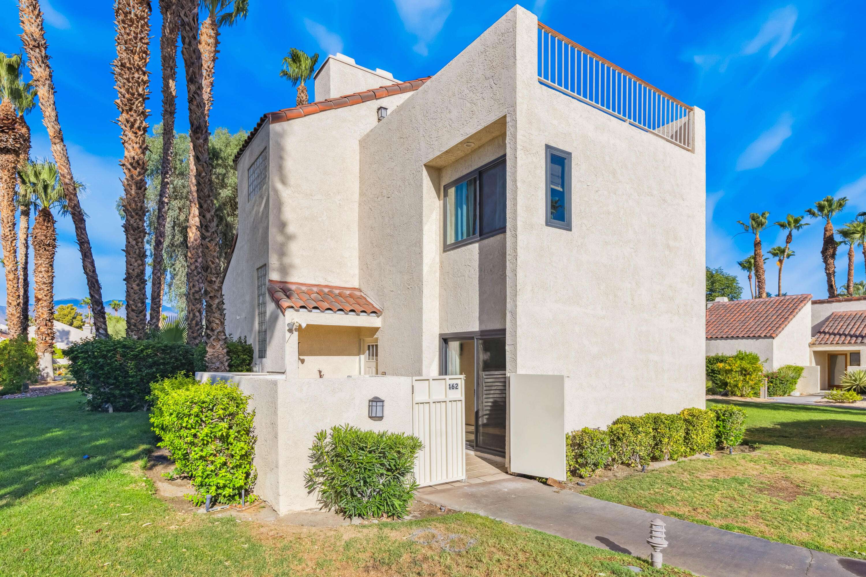 462 Sunningdale DR, Rancho Mirage, CA 92270