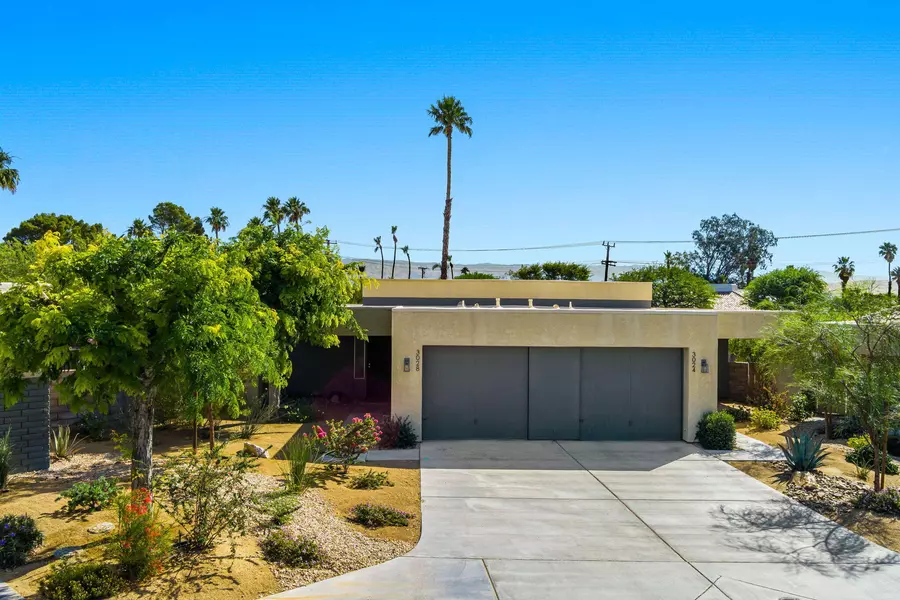 3028 Sunflower CIR E, Palm Springs, CA 92262