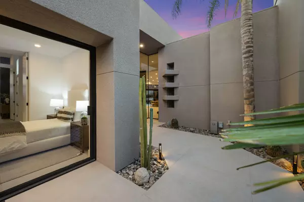 Palm Desert, CA 92260,160 Kiva DR