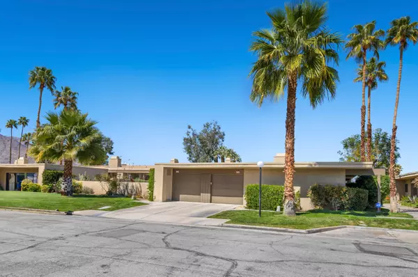 1366 Tiffany CIR N, Palm Springs, CA 92262