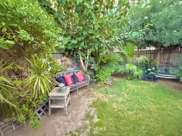 Indio, CA 92201,80870 Highway 111 Spc 95