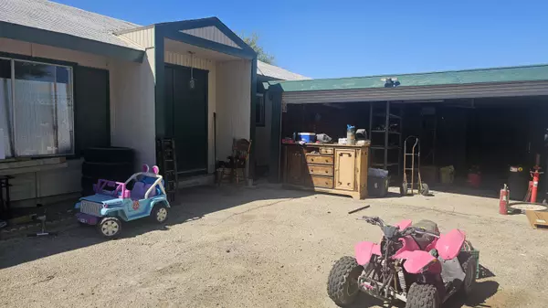 Thermal, CA 92274,2367 Oahu LN