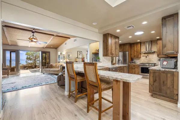 Mountain Center, CA 92561,70770 S View DR
