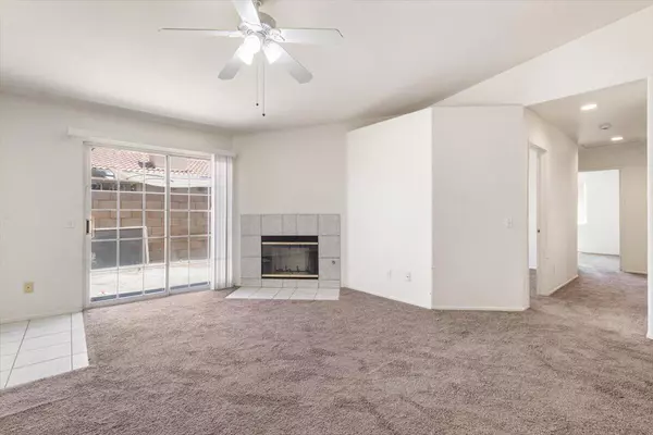 La Quinta, CA 92253,78285 Desert Fall WAY