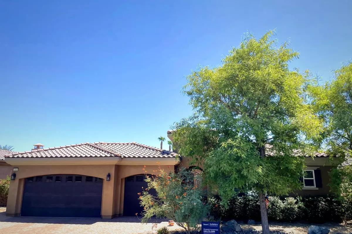 La Quinta, CA 92253,57816 Barristo CIR