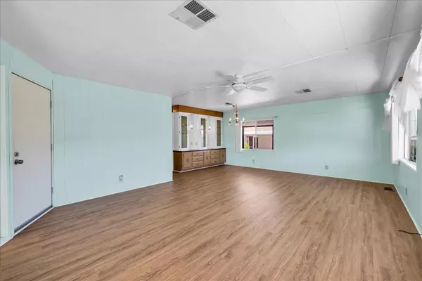 Yucca Valley, CA 92284,7501 Palm AVE #145