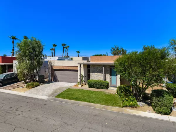 Palm Springs, CA 92262,730 Equinox WAY