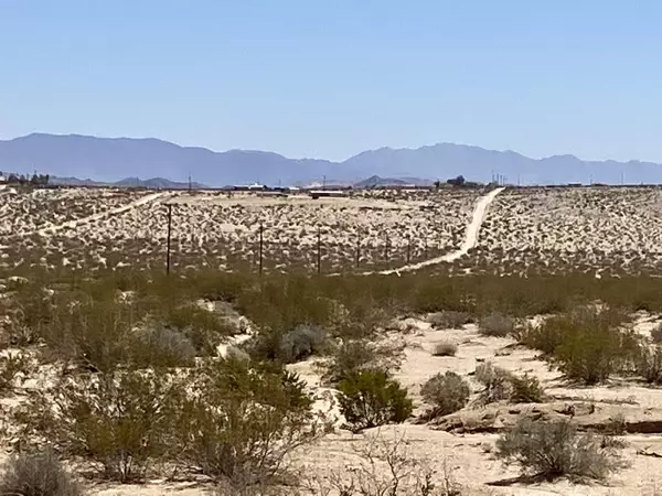 29 Palms, CA 92277,68203 Old Chisholm TRL