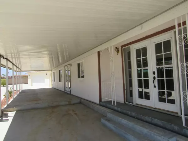 Palm Desert, CA 92260,38161 Desert Greens DR W