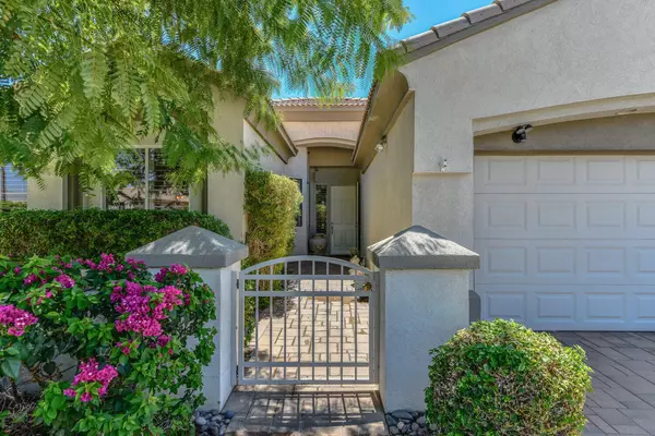 43784 Royal Saint George DR, Indio, CA 92201
