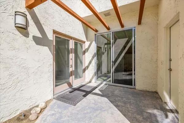 Palm Springs, CA 92264,3323 Andreas Hills Drive