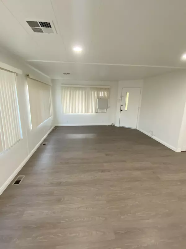 Hemet, CA 92545,601 N Kirby ST #281