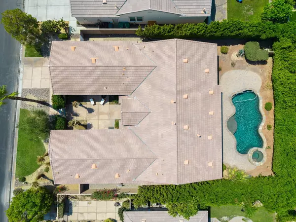 La Quinta, CA 92253,43501 Parkway Esplanade W